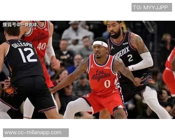 小卡复出后快船表现极端对比:在场时赢21分缺席时输56分